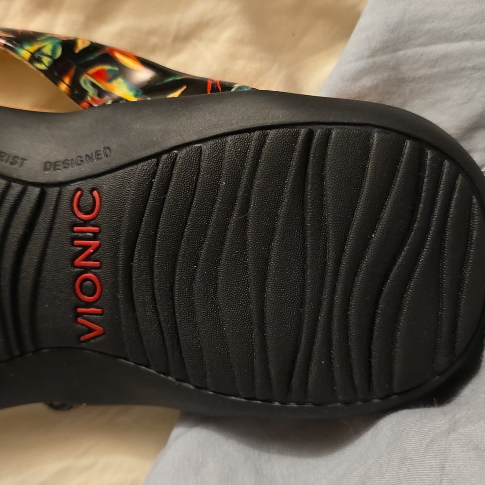 Vionic Sandals - image 4